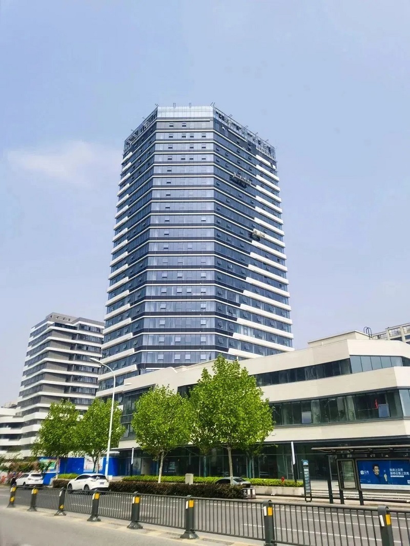 英利嘉盛助力安徽省最大面积BIPV光伏幕墙工程顺利完工